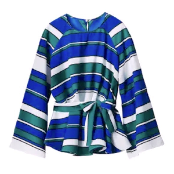 H&M 60s Inspired Tent Top with Bell-sleeves - Picture 2 of 8